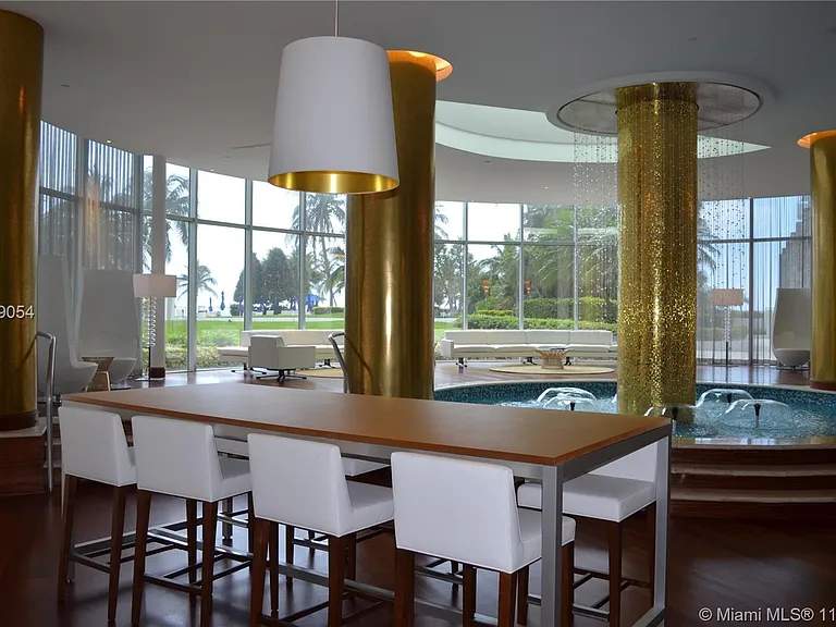 5161 Collins Ave #1718-1 — Photo 45