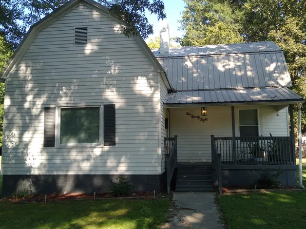 228 N Tennessee St, Jackson, TN 38301