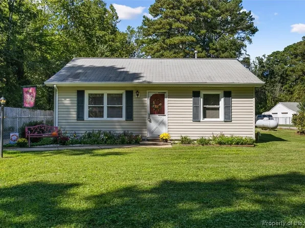 1311 Hornsbyville Rd, Yorktown, VA 23692