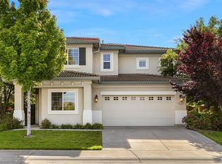 8717 W Wing Dr, Elk Grove, CA 95758