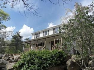 83 Webster St, Douglas, MA 01516