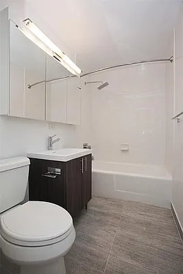 Sold by Space Marketing Shop | media 8