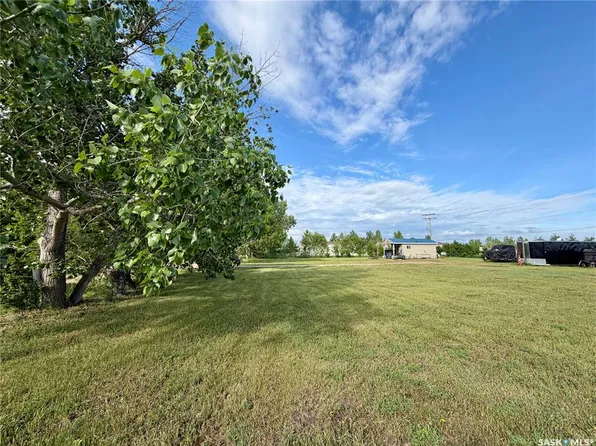 247 King STREET, Elbow, SK S0H 1J0