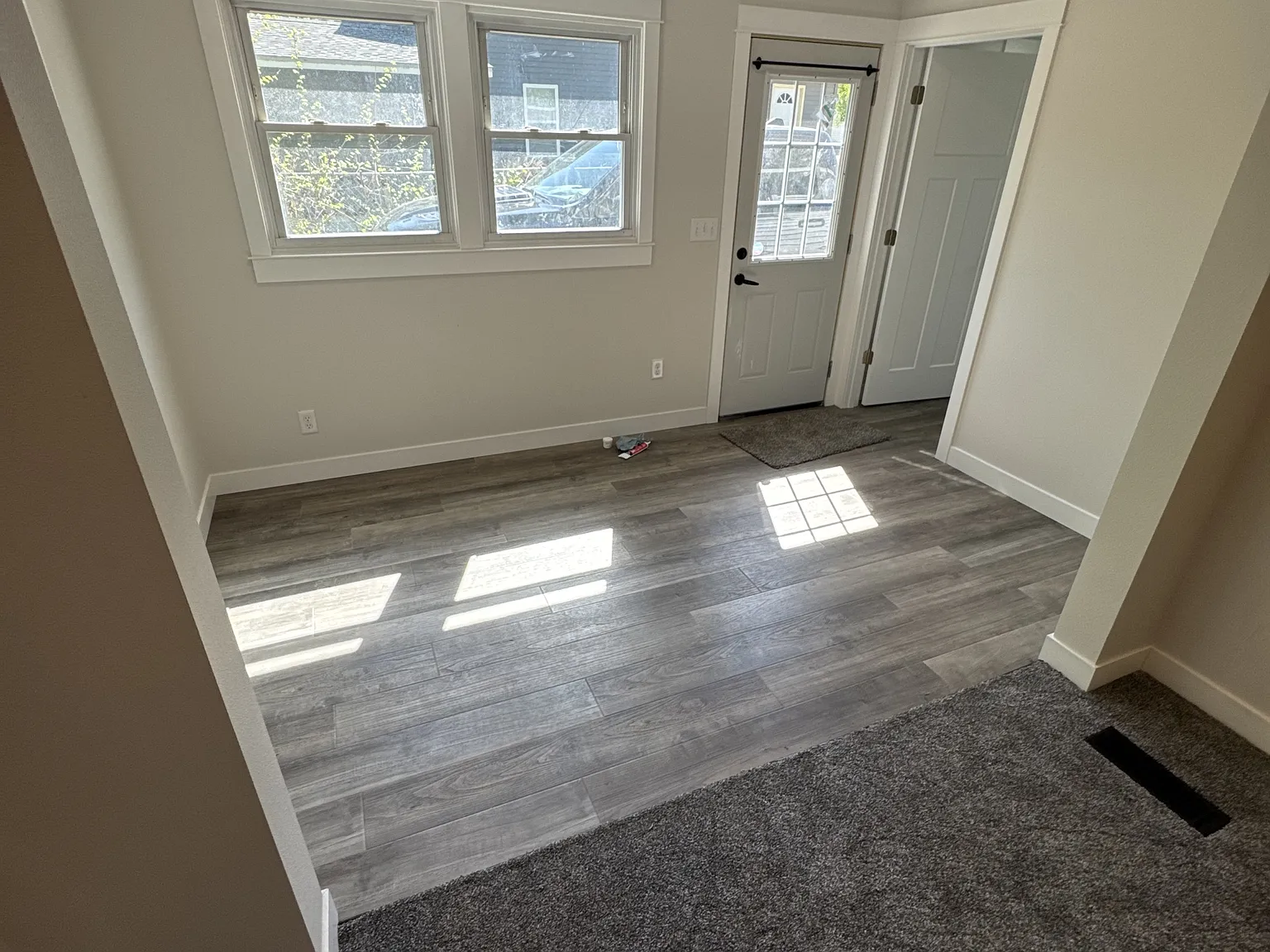 914 Lakeside Avenue - 1 — Photo 4
