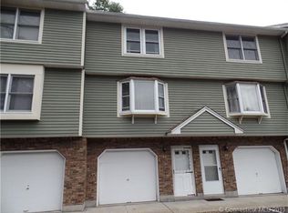 680 N Colony St APT 25, Meriden, CT 06450