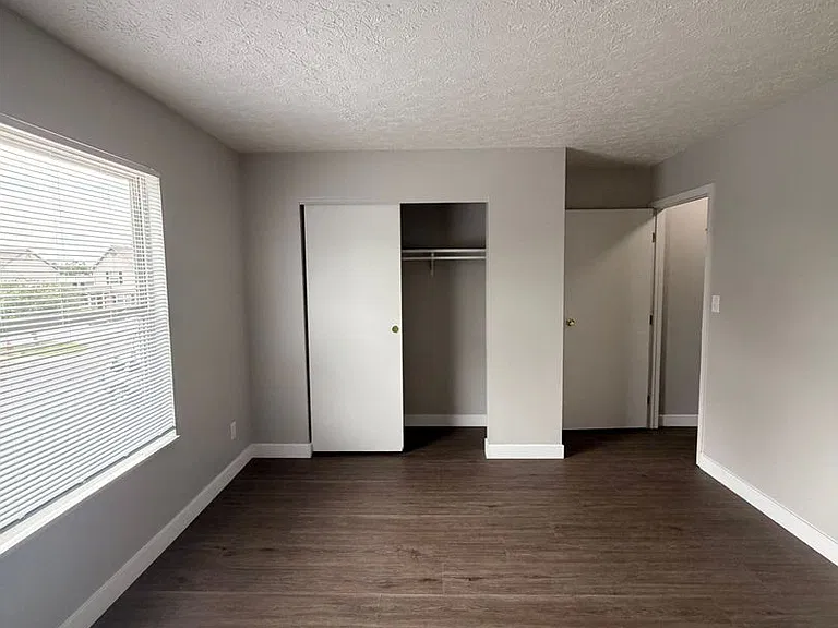 Jefferson Crossing Townhomes — Photo 36