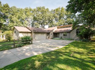 1025 Rawson Ln, Vicksburg, MI 49097