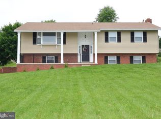 1353 Horning Rd, Denver, PA 17517