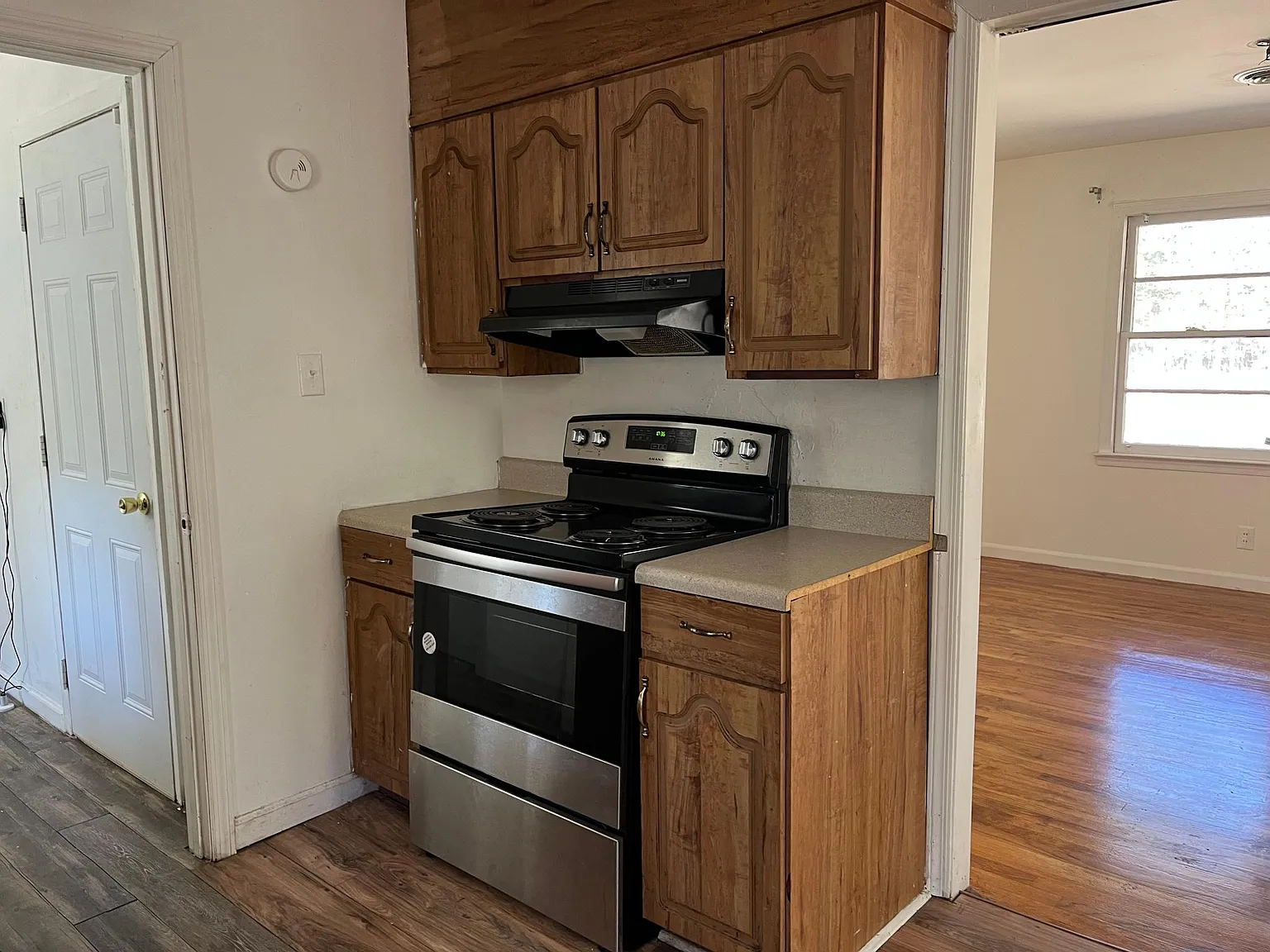 7679 Carolina Hwy — Photo 3