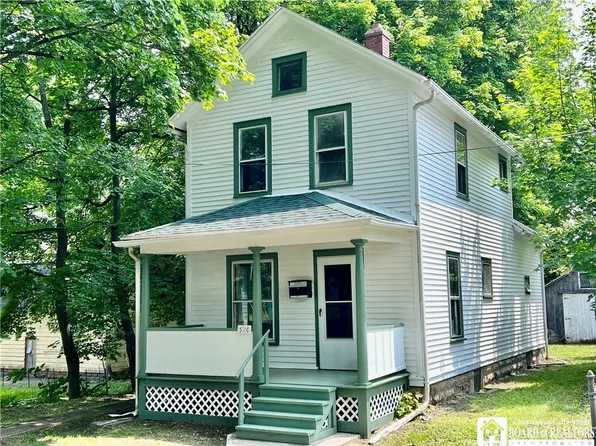 320 Haywood St, Jamestown, NY 14701