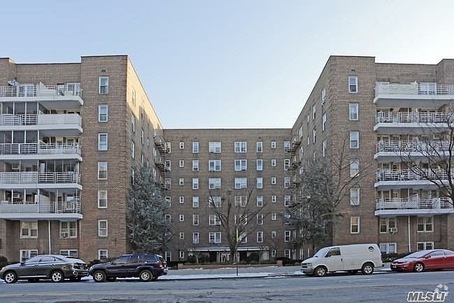 1st image of 6259 108th St APT 1J