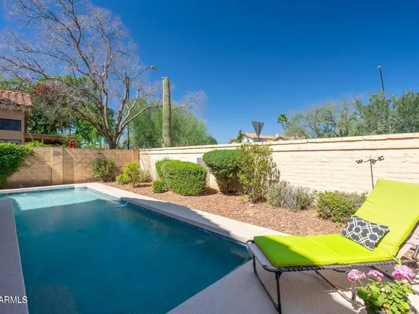 9596 E WINDROSE Drive, Scottsdale, AZ 85260