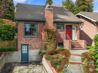 7311 20th Ave NE, Seattle, WA 98115