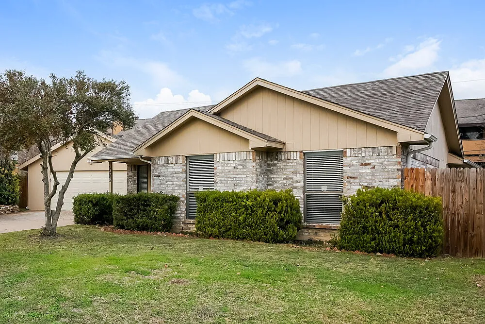 3 bed, 2.0 bath, 1173 sqft, $1,635 — Photo 4