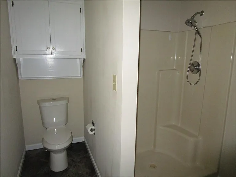 2429 Thompson Mill Rd — Photo 25