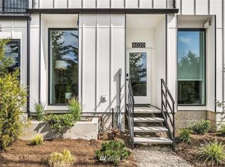 6020 Sand Point Way NE, Seattle, WA 98115