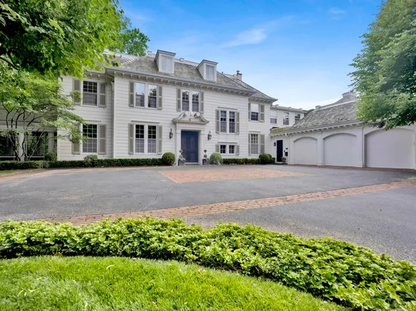 930 Fisher Ln, Winnetka, IL 60093