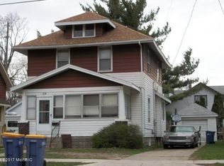 319 Burton St SE, Grand Rapids, MI 49507