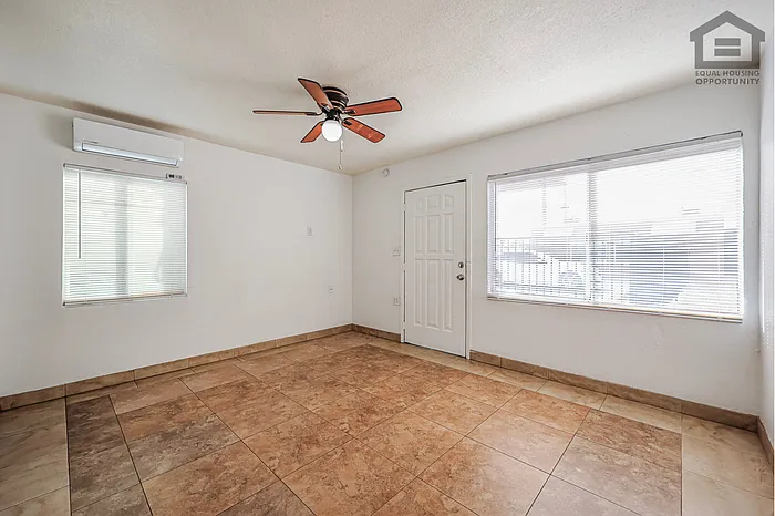 3601 W Melvin St #11 — Photo 5