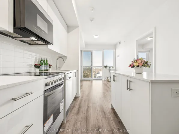 15 Ellerslie Ave #2301, Toronto, ON M2N 0L7