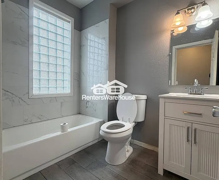 2540 12th Ave S #2 — Photo 14