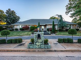 1108 Oak Tree Dr, Edmond, OK 73025