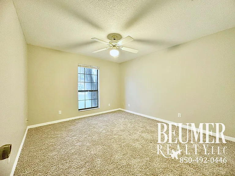 5027 Shoshone Dr — Photo 20