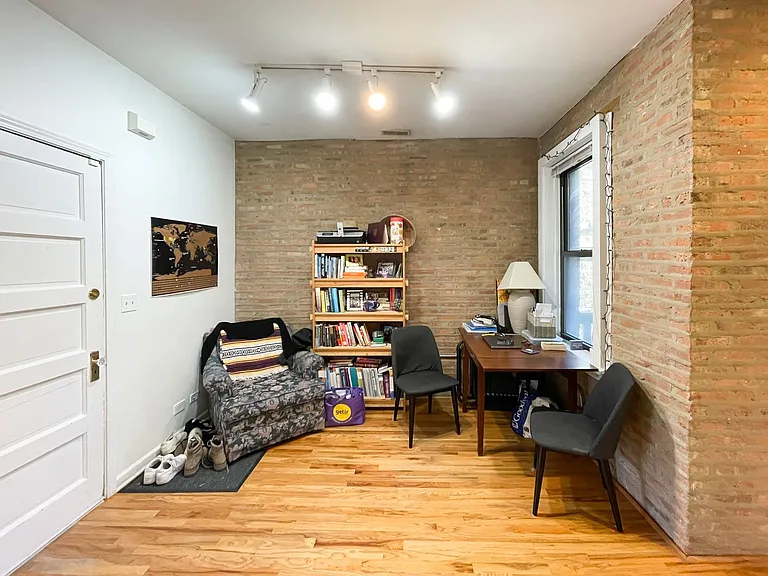 1511 W Chestnut St #2F — Photo 7