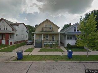 1917 Hickory Grove Ave, Racine, WI 53403