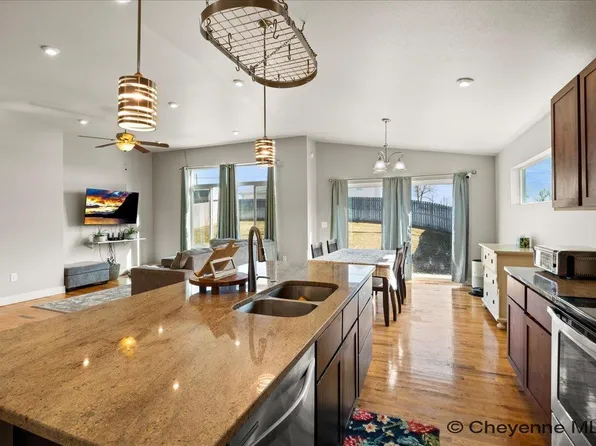 3709 Laramie St, Cheyenne, WY 82001