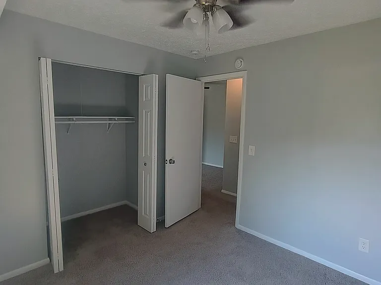 5190 Emil Ave SW #402 — Photo 10