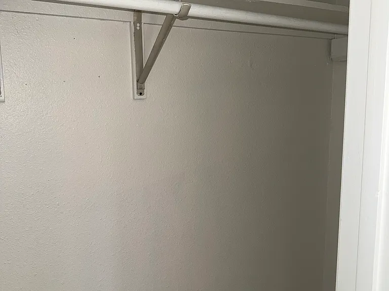 2801 Del Papa St #6 — Photo 9
