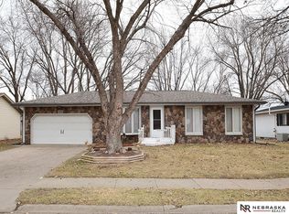 1616 Northridge Rd, Beatrice, NE 68310