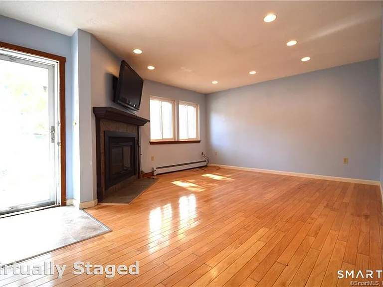 60 Old Town Rd #194 — Photo 2