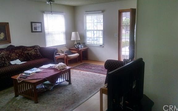 3rd image of 21330 Rossford Ave