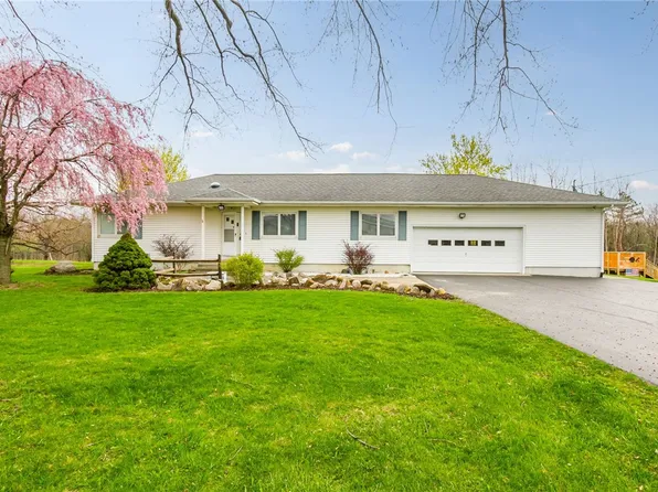 3371 Middle Cheshire Rd, Canandaigua, NY 14424