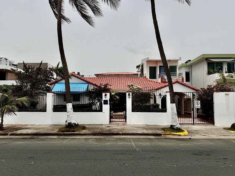 1st image of 2212 Park Blvd