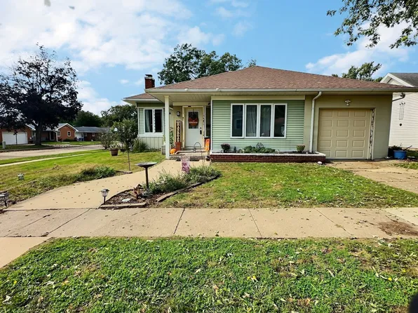 501 9th Ave, De Witt, IA 52742