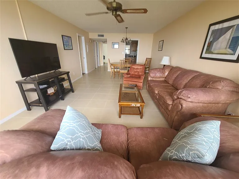 1230 Gulf Blvd #1404 — Photo 11