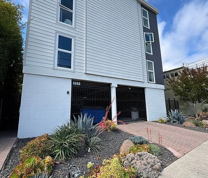 1739 Addison St #12 — Photo 14