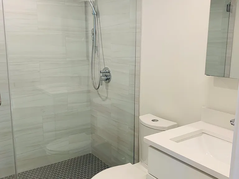 8 Rush St #2 — Photo 12