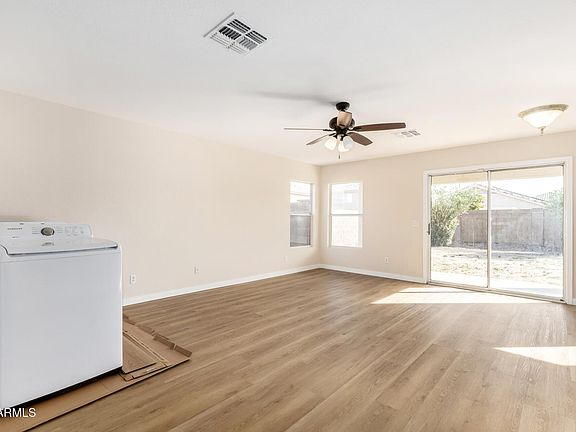 4th image of 11805 W PARADISE Drive W