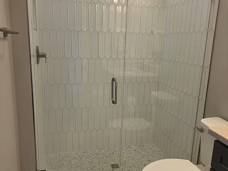 Really nice tile for this off the pool extra 4th shower