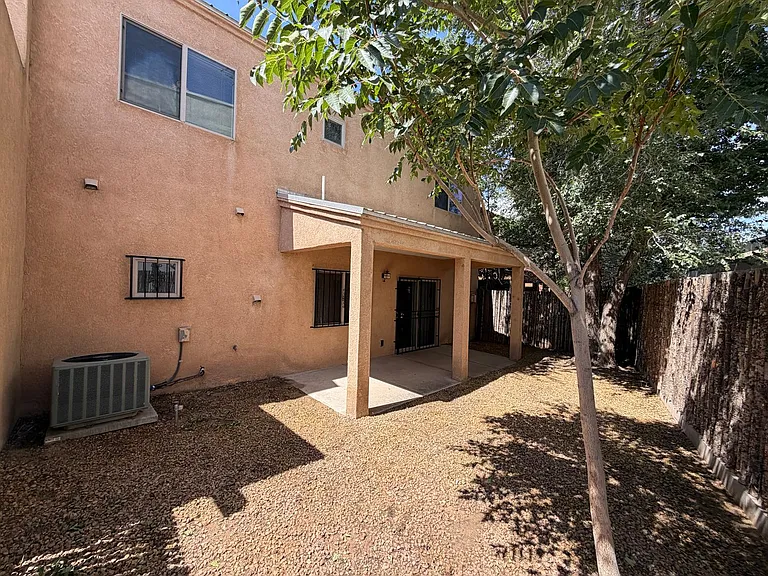 605 Benicia Ln SW — Photo 31