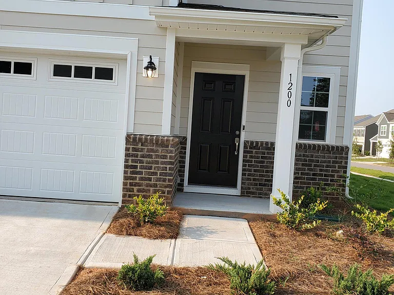 1200 Roundhill Ct — Photo 23