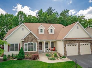11 Tyler Dr, Saratoga Springs, NY 12866
