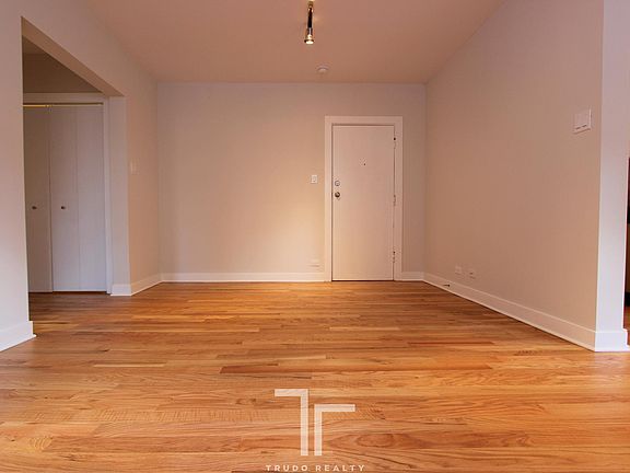 4th image of 2420 N Kedzie Blvd APT B1
