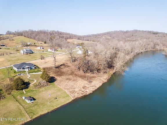 4th image of River Stone Dr