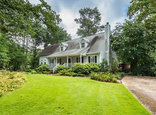 135 Summit Cir, Ball Ground, GA 30107