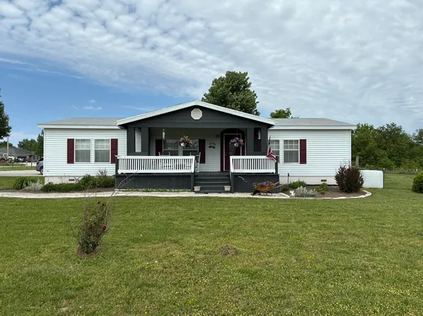 1561 E 497th Road, Bolivar, MO 65613